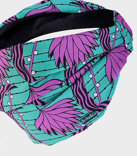 The Wanderlust Neck Gaiter
