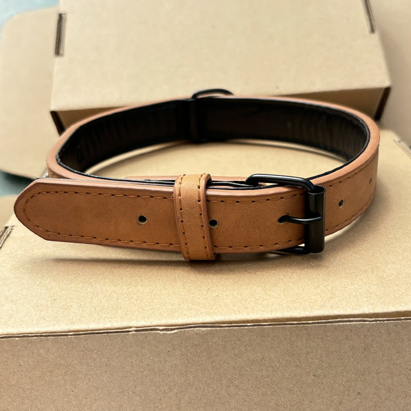 Vegetable-tanned leather dog collar